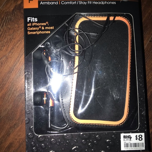 iPhone cases bundle - Picture 3 of 5